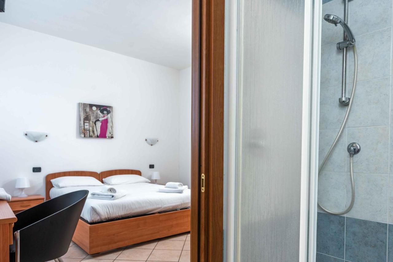 Wayco Rooms Lipomo Exterior foto